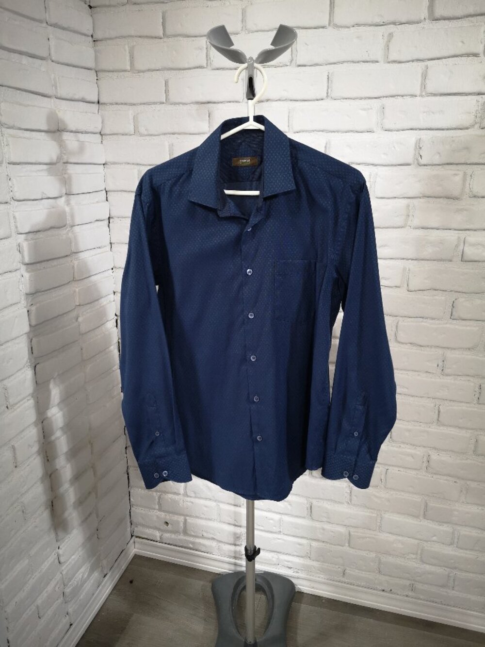 Versa by Eccolo Men's Size Medium Navy Button Front & Cuffs Dress Shirt Office